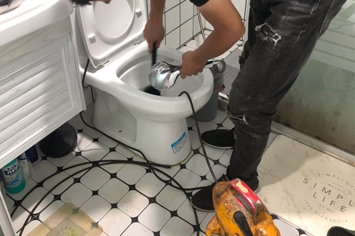银州疏通下水道